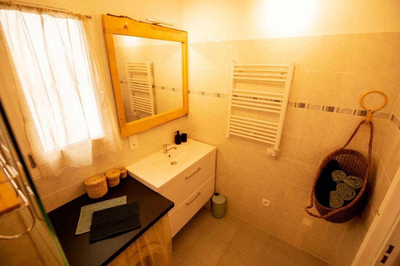 Le Limasset Apartment Avignon Bagian luar foto