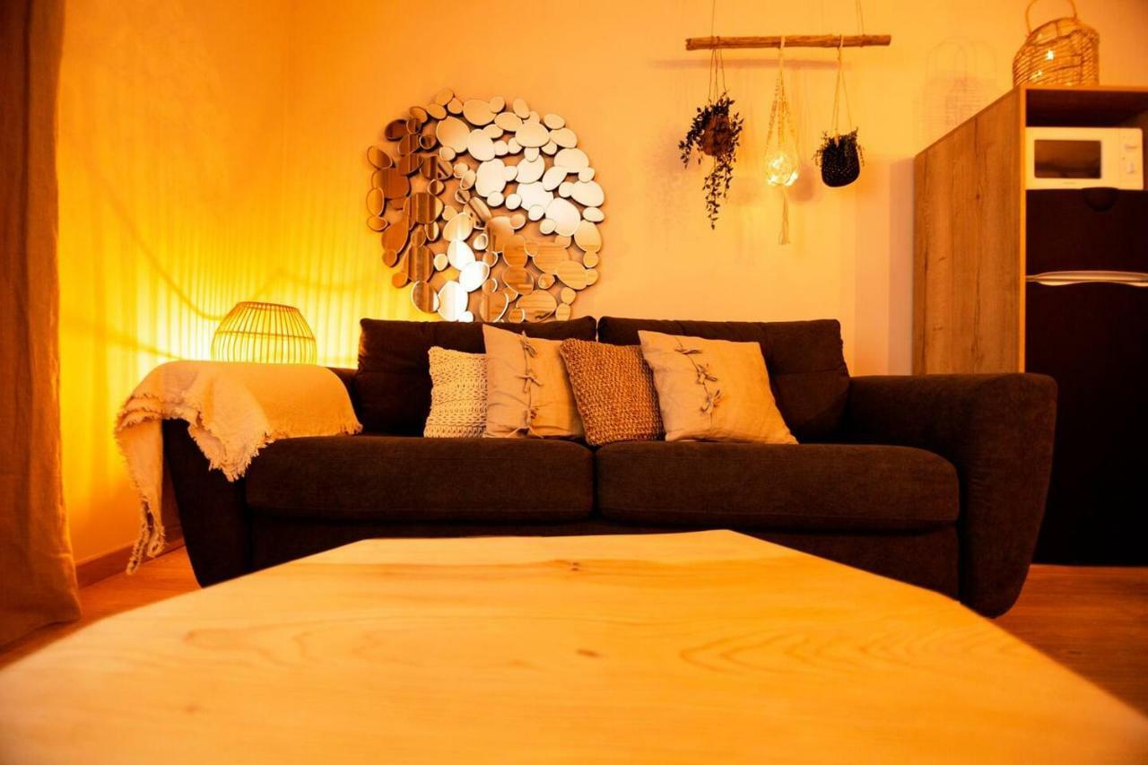 Le Limasset Apartment Avignon Bagian luar foto