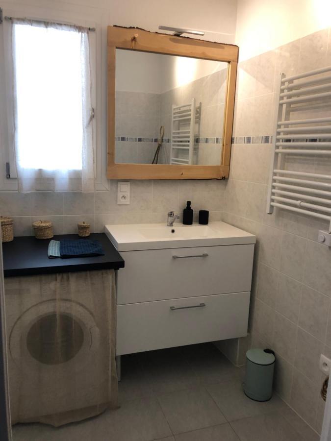 Le Limasset Apartment Avignon Bagian luar foto
